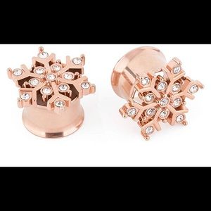 NWT Rose Gold 16mm / 5/8” snowflake gauges